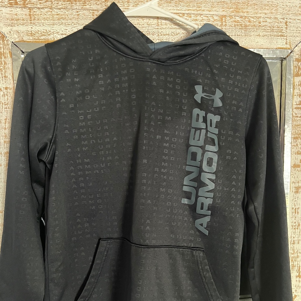 Boys xl hoodie fits more like medium